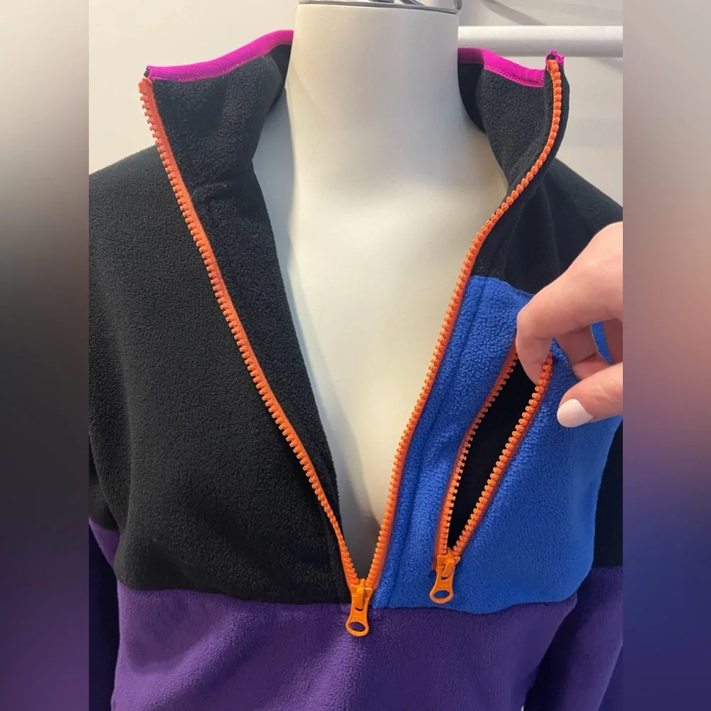 Linus Tech Tips Retro Polar color block zip fleece size small throwback - Picture 6 of 11